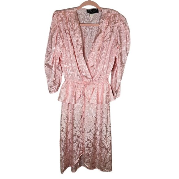 Vintage Floral Dress 13 Pink Coquette Retro Mod Classic Chic Preppy Old Money - Picture 1 of 13